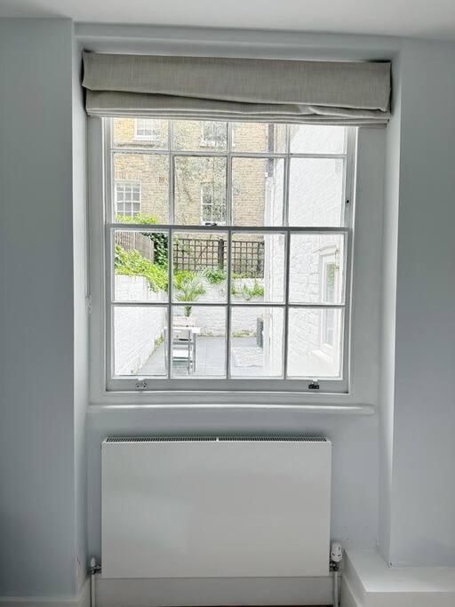 Londwell, Luxe And Leaves, Chelsea Flat With Private Garden Apartment Лондон Екстериор снимка